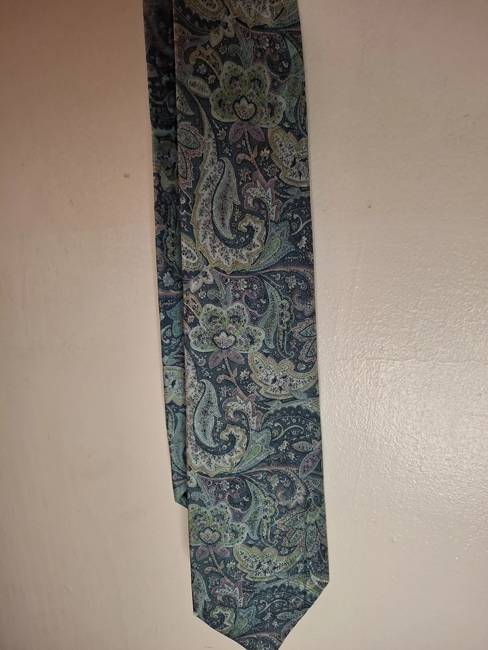 Stafford Paisley Silk Tie in Teal, Green, Blue